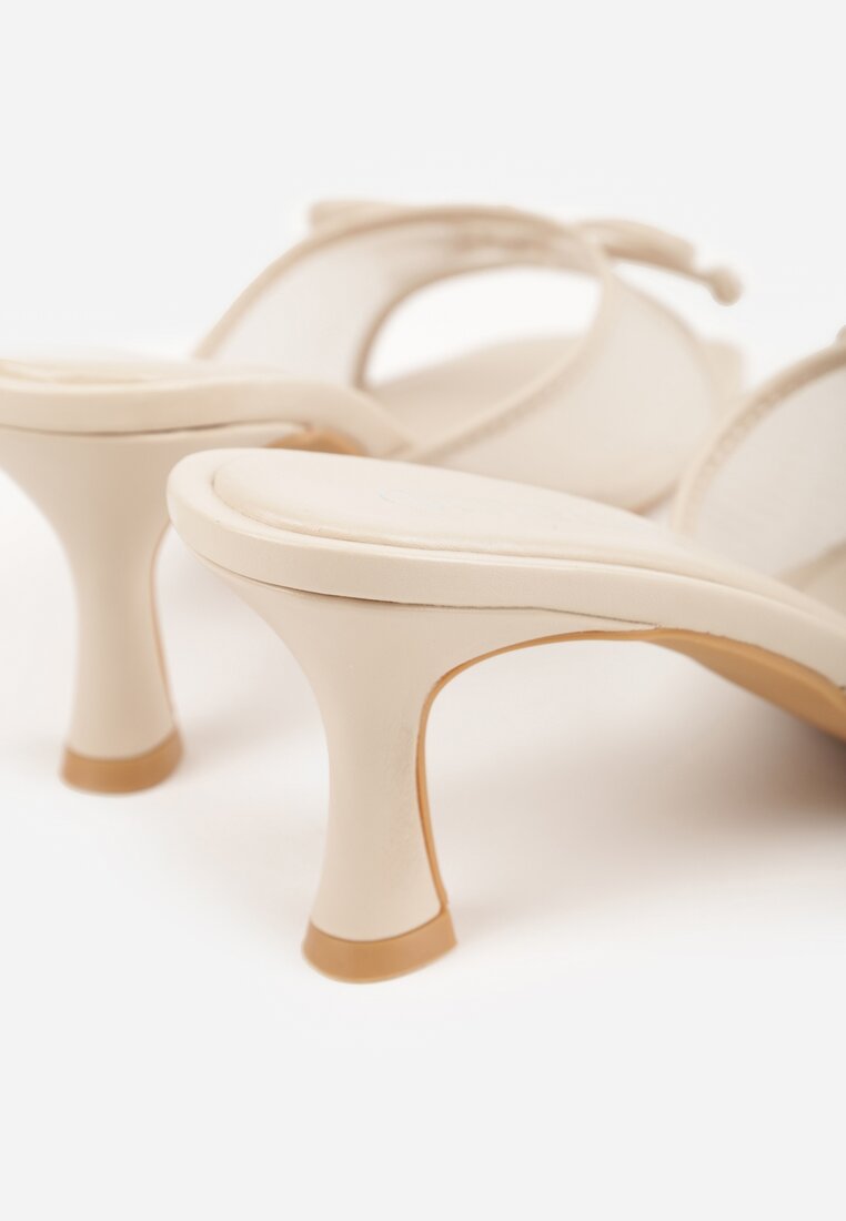 Beżowe Klapki na Szpilce z Siateczkową Cholewką i Kokardą Brefia