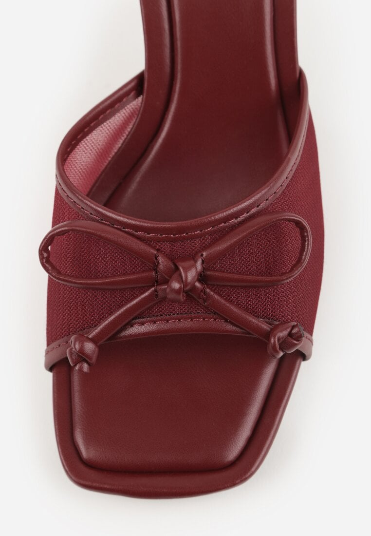 Bordowo-Czerwone Klapki na Szpilce z Siateczkową Cholewką i Kokardą Brefia