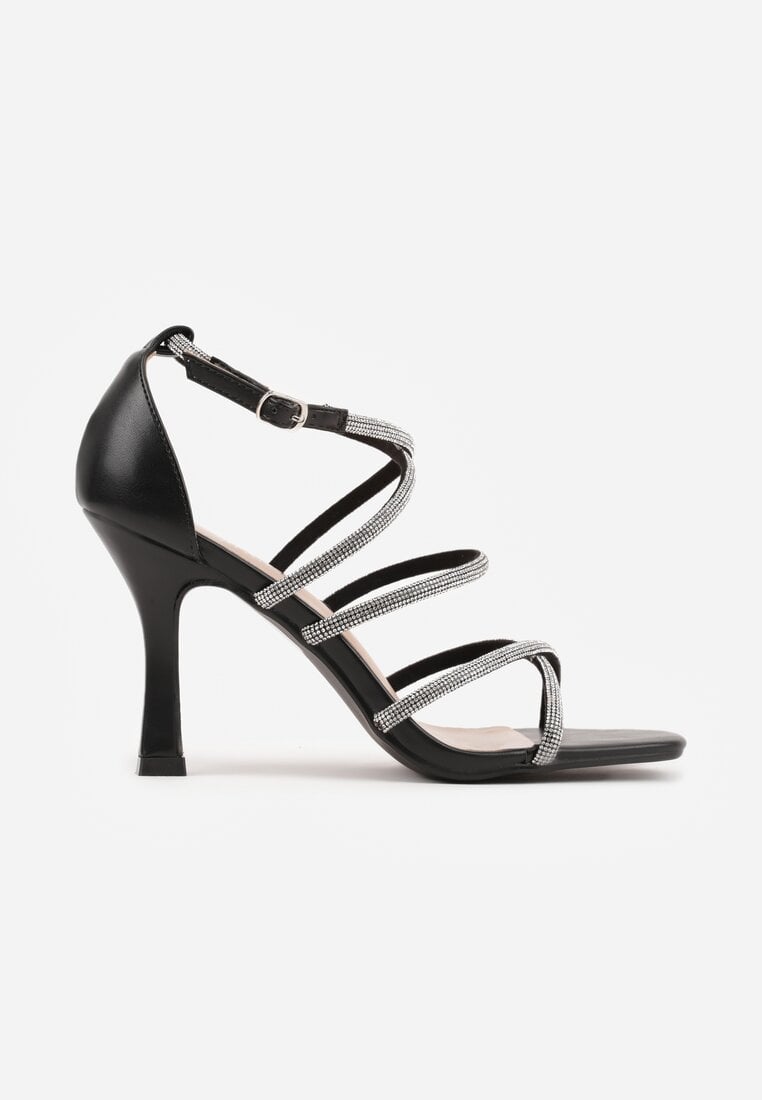 Czarne Sandały na Szpilce z Kwadratowym Noskiem i Cyrkoniowymi Paskami Zeviana