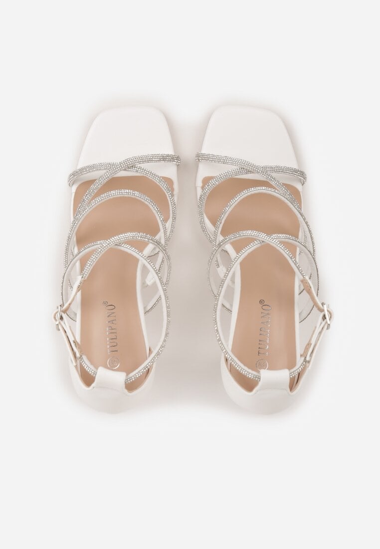 Białe Sandały na Szpilce z Kwadratowym Noskiem i Cyrkoniowymi Paskami Zeviana