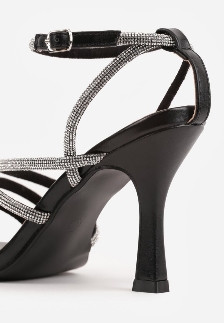 Czarne Sandały na Szpilce z Paskami z Cyrkonii Miefia