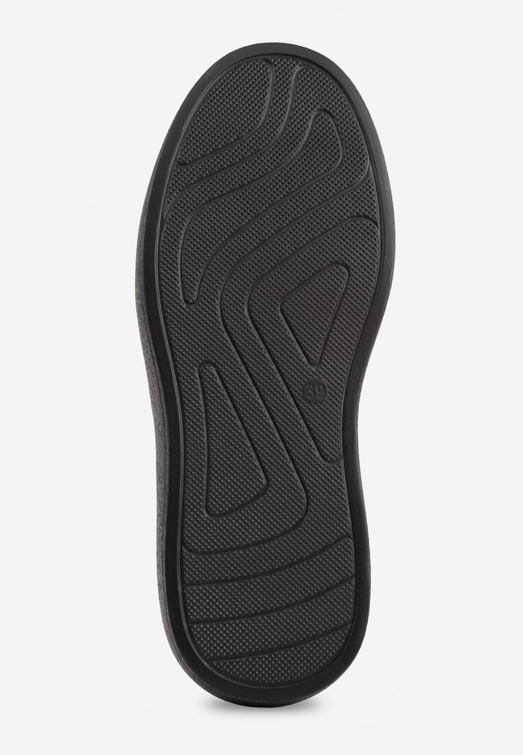 Czarne Sneakersy ze Skóry Naturalnej na Platformie z Perforacją  i Paskami Urevla