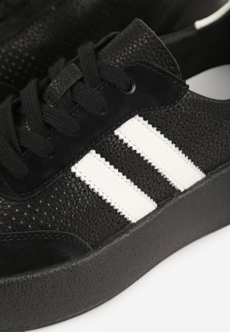 Czarne Sneakersy ze Skóry Naturalnej na Platformie z Perforacją  i Paskami Urevla