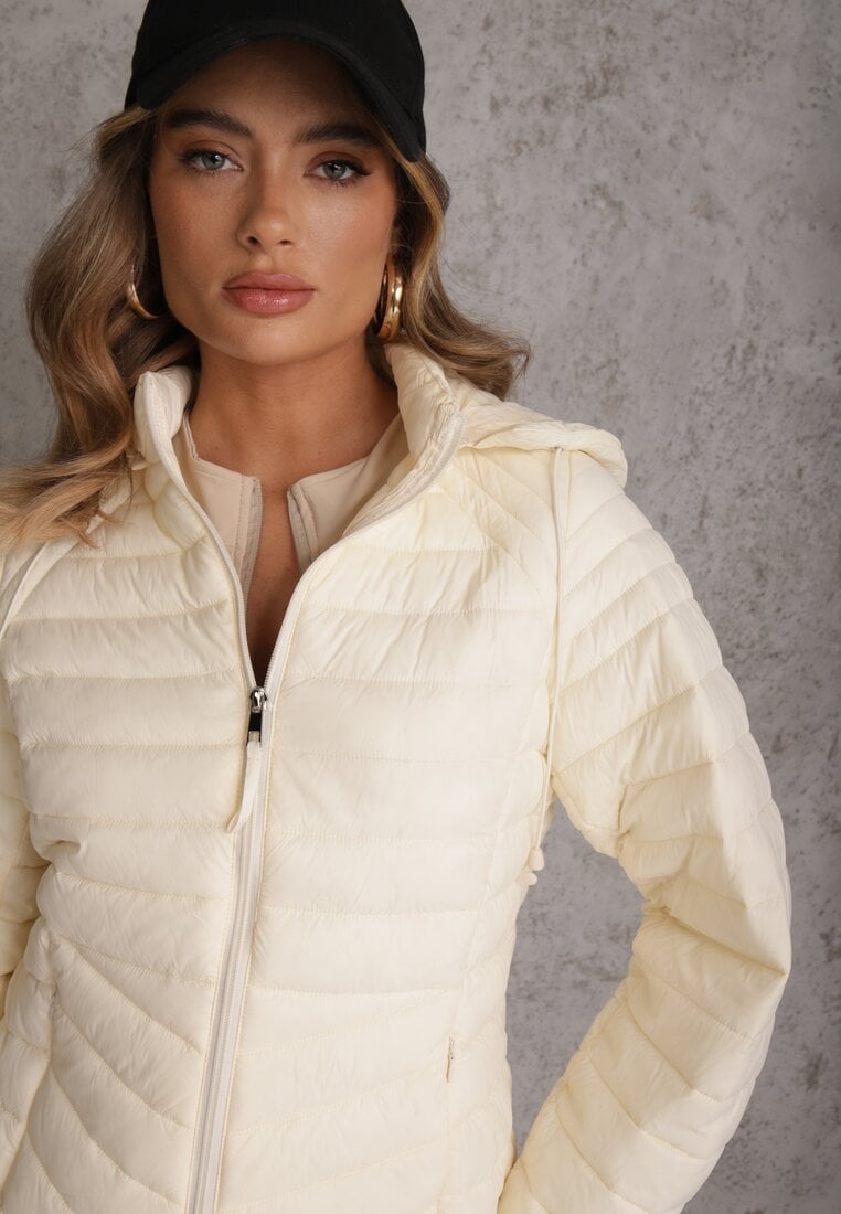 Jasnobeżowa Przejściowa Kurtka Pikowana z Kapturem z Możliwością Odpięcia Pretiga
