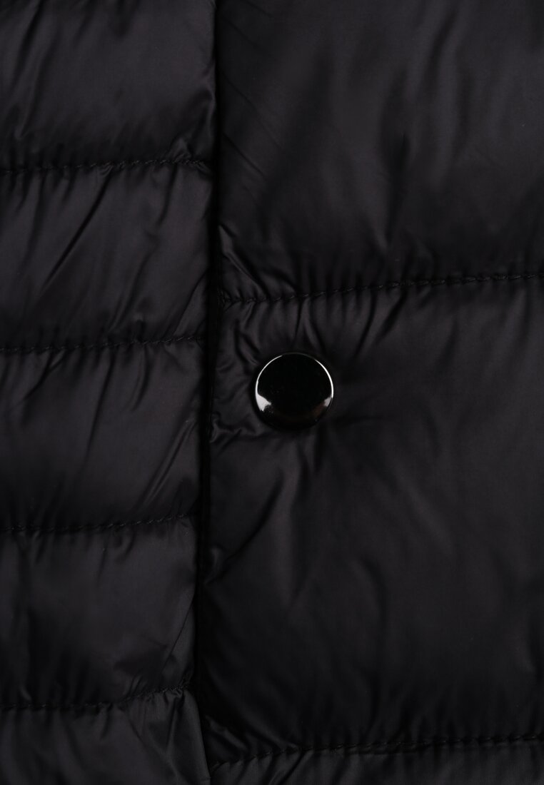 Czarna Pikowana Kurtka Przejściowa z Kapturem Learithra