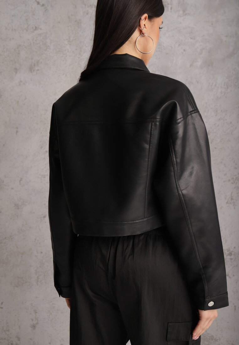 Czarna Kurtka Ramoneska Cropped o Fasonie Koszulowym Savarinda