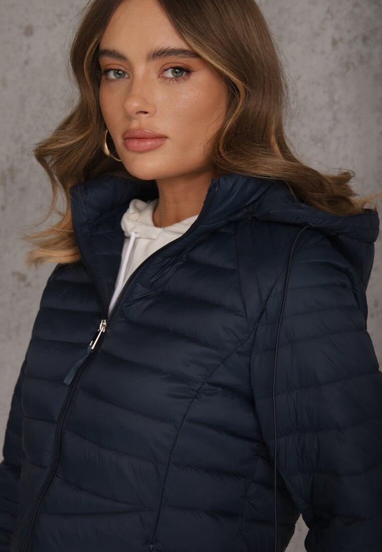 Granatowa Przejściowa Kurtka Pikowana z Kapturem z Możliwością Odpięcia Pretiga