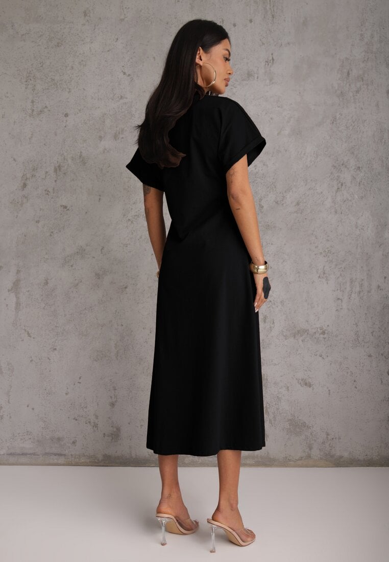 Czarna Rozkloszowana Sukienka Zdobiona Drapowaniem w Talii i Rozcięciem Uziola