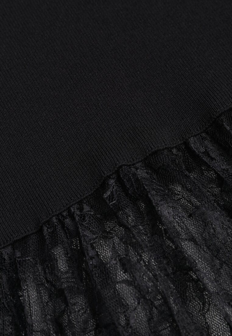 Czarna Sukienka Koktajlowa Bodycon z Wiskozą i Koronką na Dole Nedira