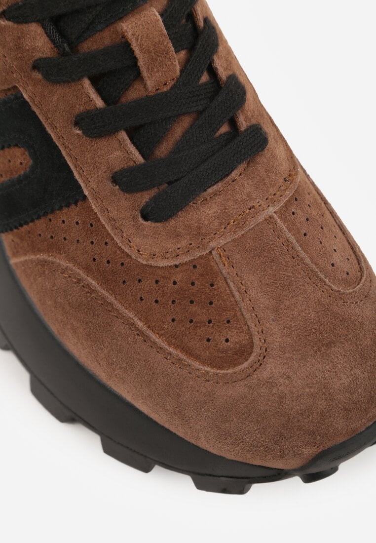 Brązowe Sneakersy na Platformie z Zamszu Naturalnego z Perforacją Zitrina