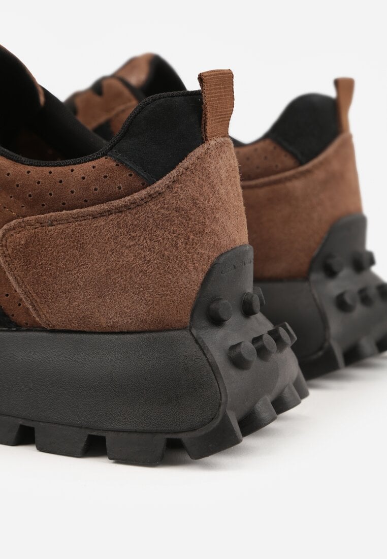 Brązowe Sneakersy na Platformie z Zamszu Naturalnego z Perforacją Zitrina