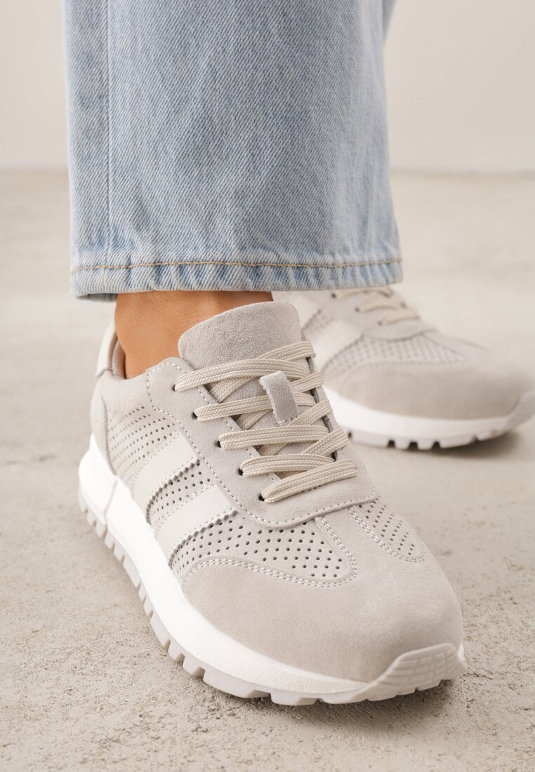 Jasnoszare Sneakersy z Zamszu Naturalnego z Ozdobnymi Paskami i Perforacją Ravinelle