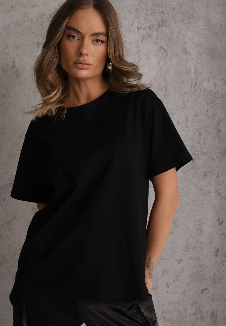 Czarny Bawełniany T-shirt o Kroju Oversize Neduna