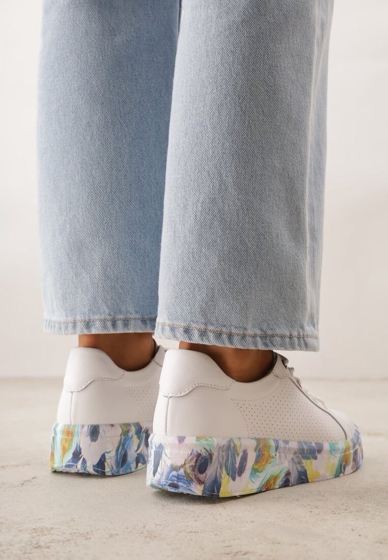 Białe Skórzane Sneakersy na Plaformie w Pióra z Perforacją Tidessa