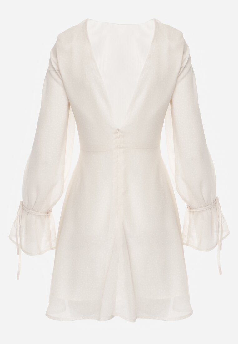 Beżowa Sukienka Vices Ozdobiona Transparentnymi Rękawami i Kropkami Celziva