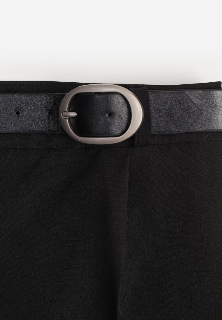 Czarne Spodnie Garniturowe na Kant VICES Zdobione Zapięciem z Klamrą Azisore