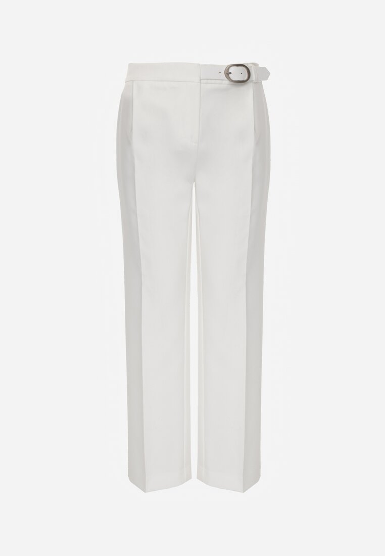 Białe Spodnie Garniturowe na Kant VICES Zdobione Zapięciem z Klamrą Azisore