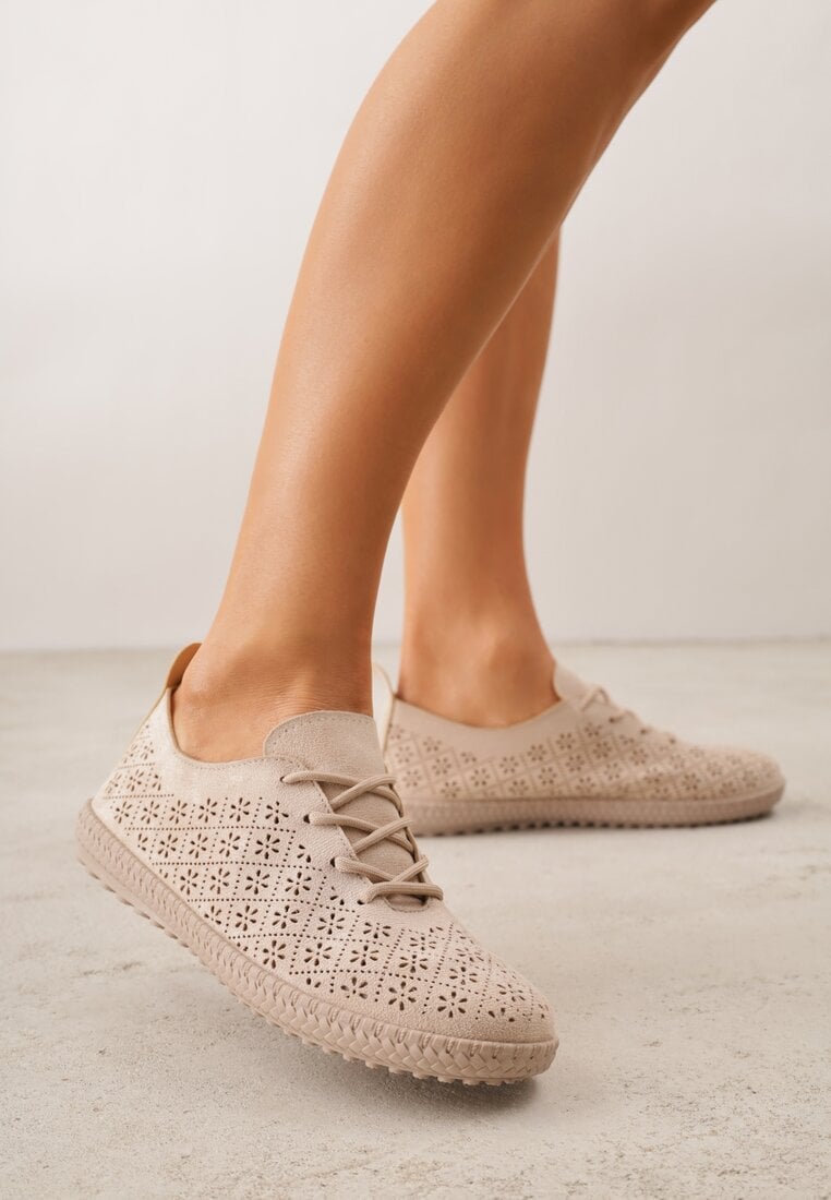 Ciemnobeżowe Ażurowe Tenisówki w Stylu Boho Tidira