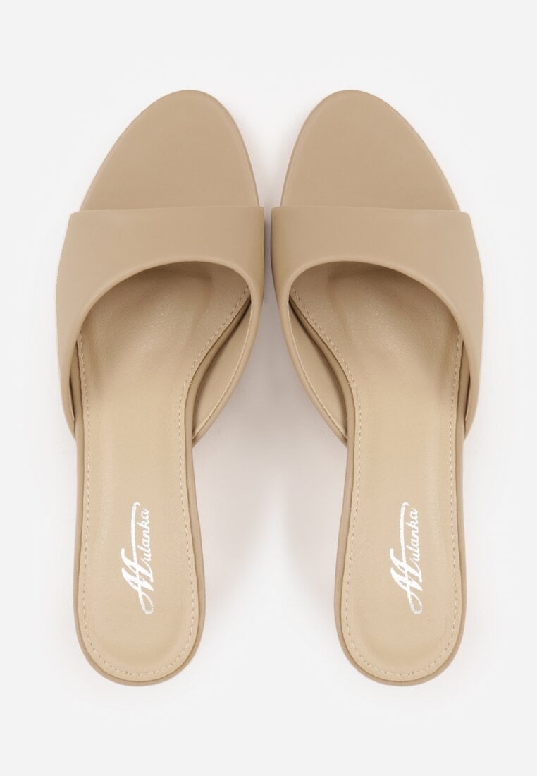 Ciemnobeżowe Klapki Peep Toe na Niskiej Szpilce Carinatia