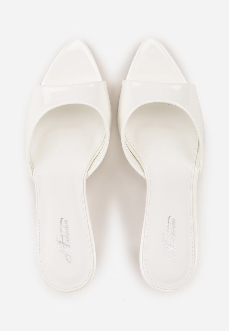 Białe Klapki Peep Toe na Szpilce ze Szpiczastym Noskiem Arinatia