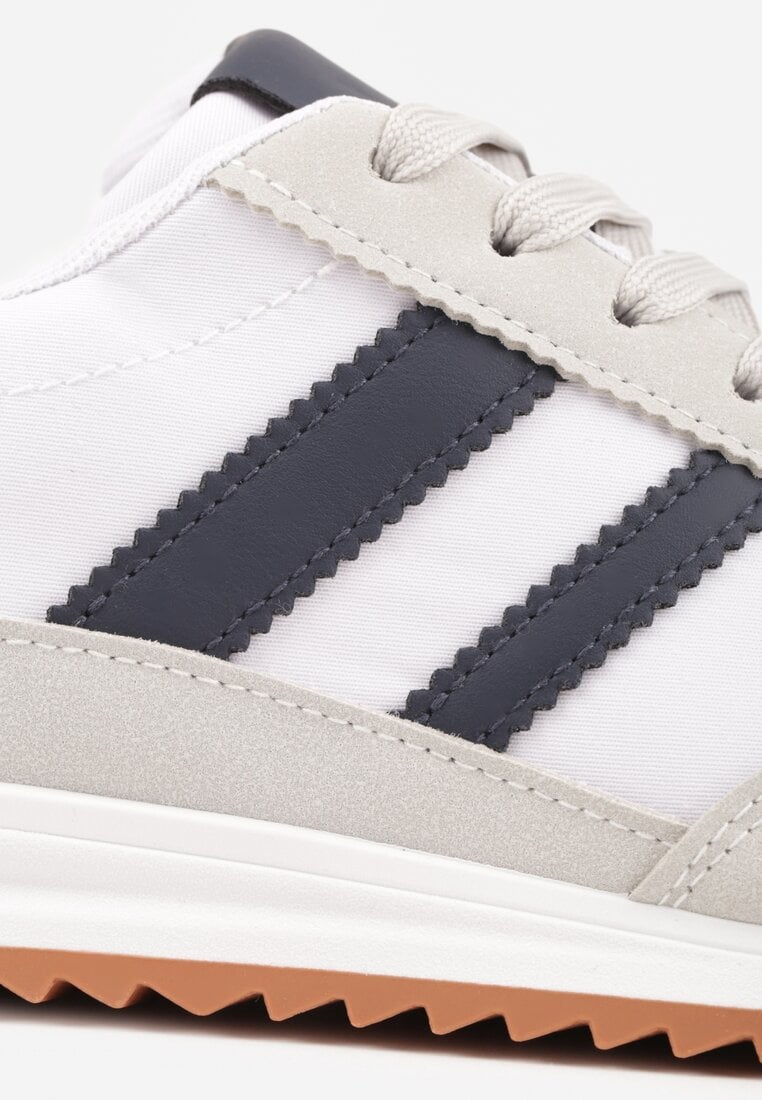 Białe Sneakersy Ozdobione Dwoma Paskami Lannatea