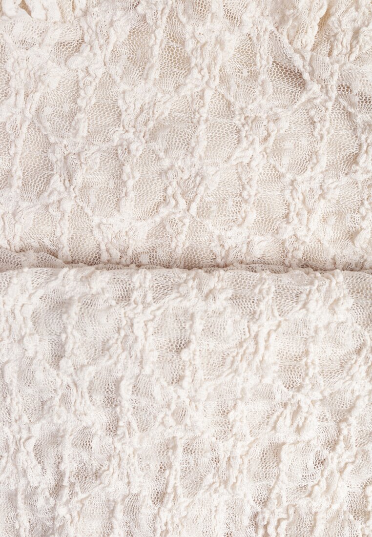 Beżowy Komplet z Koronki Top Halter i Spodnie Zdobione Wszytą Spódnicą Celanix