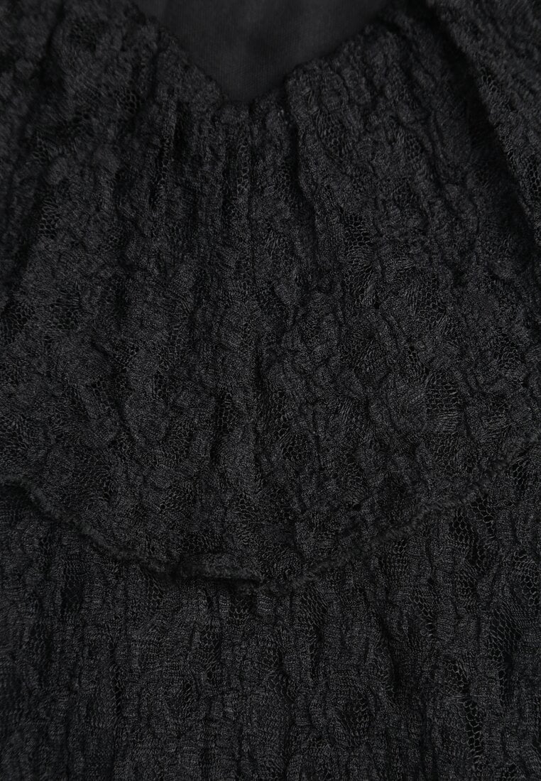 Czarna Wieczorowa Sukienka z Koronki Zdobiona Falbanami Lunetra