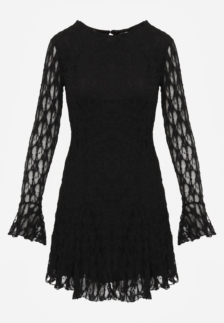 Czarna Sukienka z Koronki Ozdobiona Rozkloszowanymi Rękawami Cinalata
