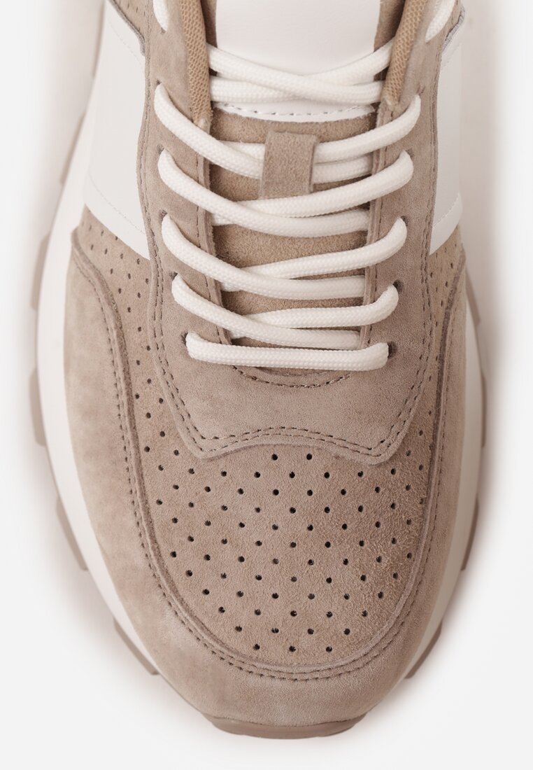 Beżowe Zamszowe Sneakersy na Podeszwie Chunky z Perforowaną Cholewką Cezarlina