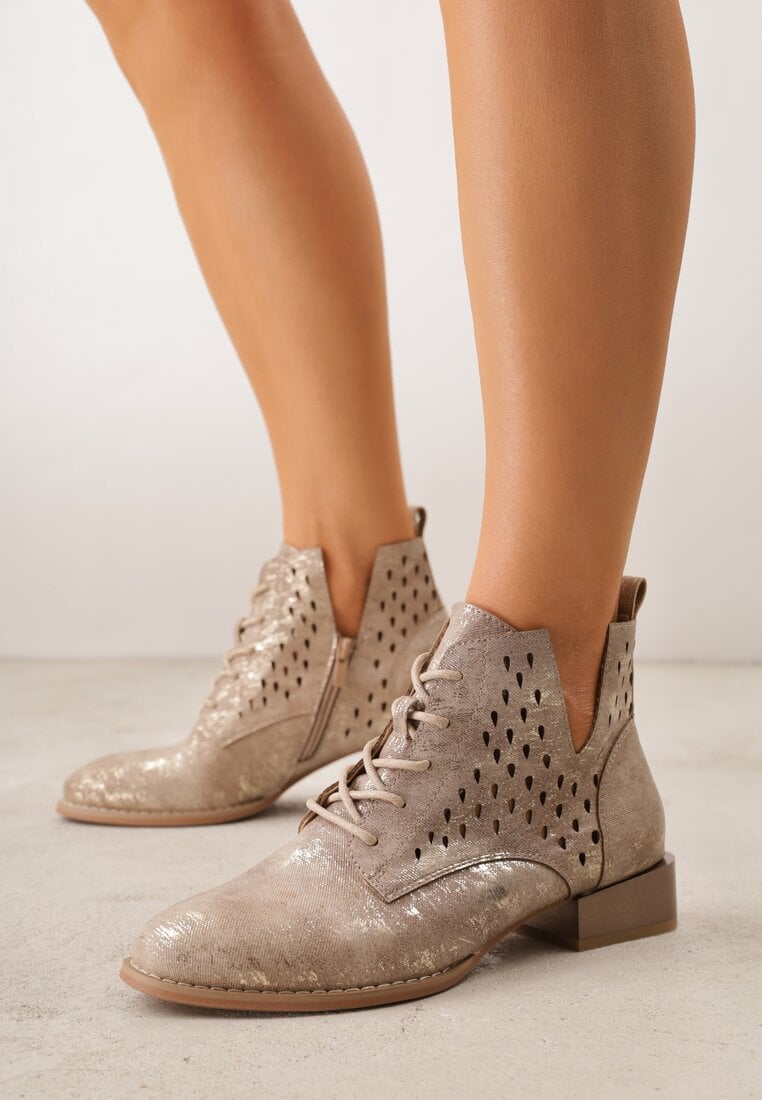 Jasnobrązowe Botki ze Skórzaną Wkładką i Ażurowym Wzorem Nantiela