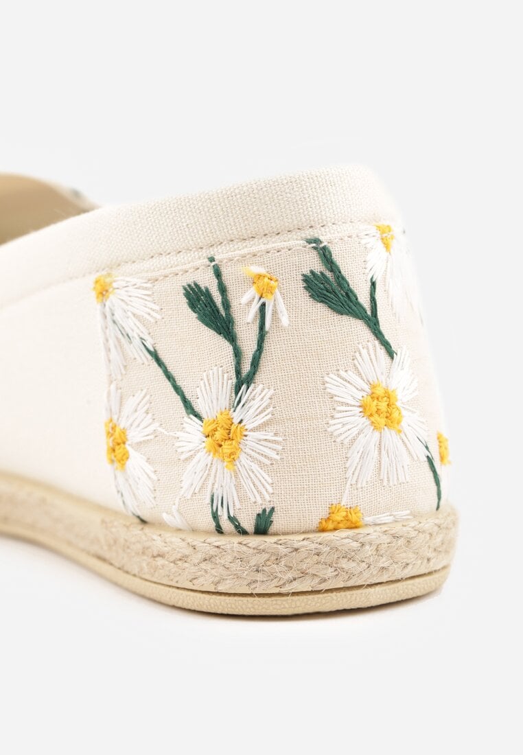 Beżowe Espadryle Ozdobione Kwiatowym Haftem i Plecionką Kiranth