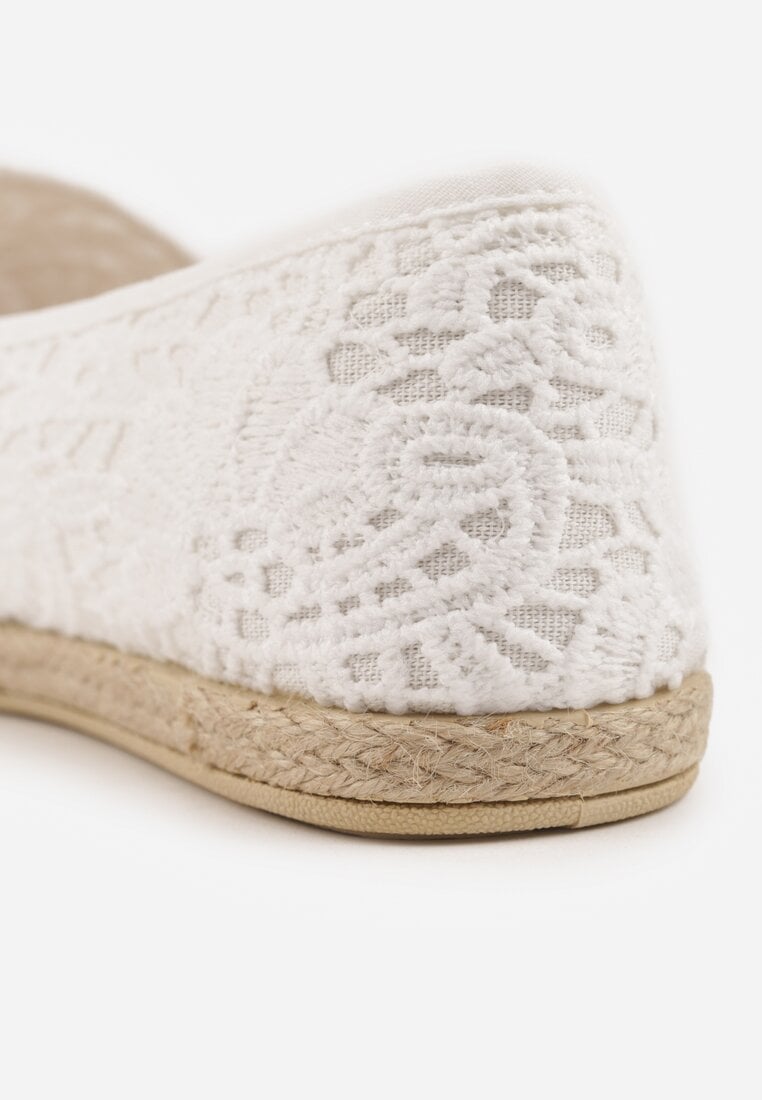 Białe Espadryle z Koronkową Cholewką i Podeszwą z Plecionki Marilex