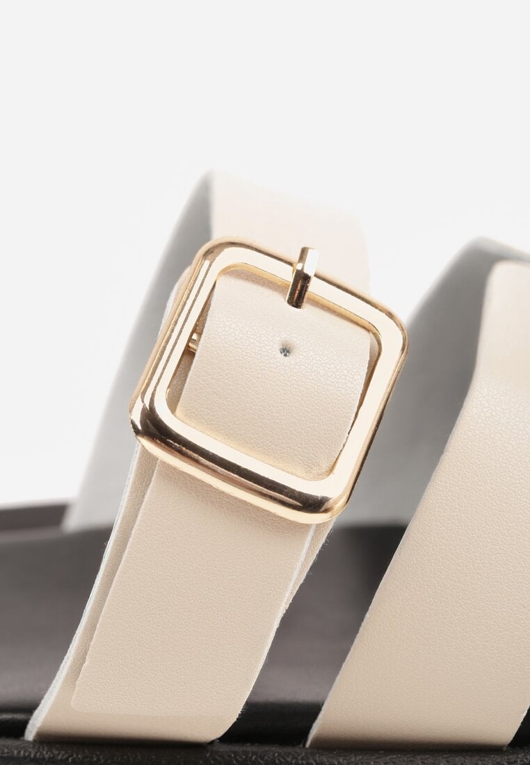 Beżowe Klapki z Przekładanymi Paskami i Regulacją z Klamrą Celilye