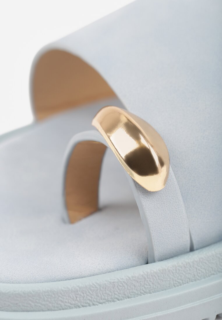 Niebieskie Klapki Japonki Ozdobione Aplikacją na Palcu Noevianna