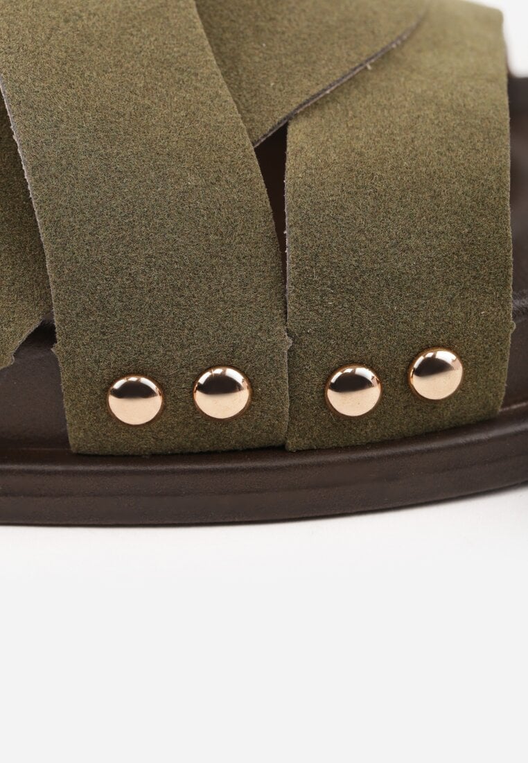 Zielone Klapki z Przekładanymi Paskami i Ozdobnymi Nitami Talysha