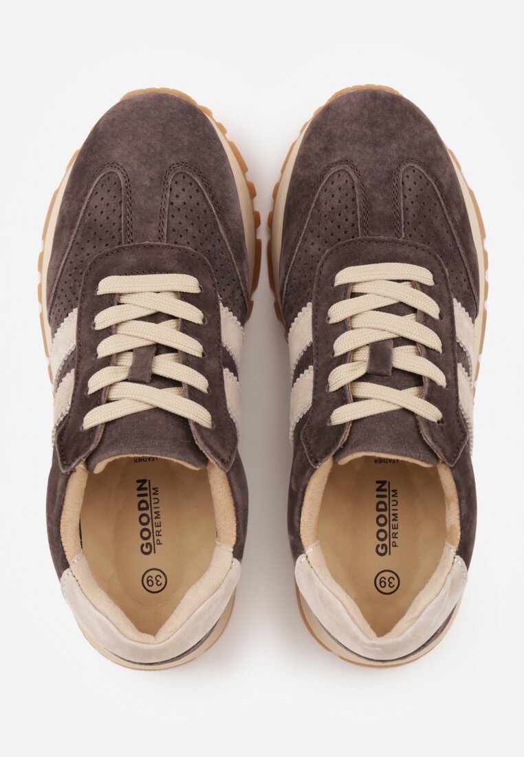 Brązowe Sneakersy z Zamszu Naturalnego z Ozdobnymi Paskami i Perforacją Ravinelle