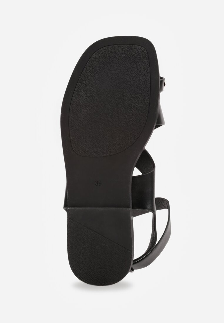Czarne Sandały z Paskiem na Palec z Metaliczną Aplikacją i Klamerką Ailintra