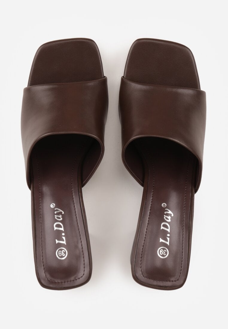 Brązowe Eleganckie Klapki na Słupku z Otwartym Noskiem Kwadratowym Hippeis