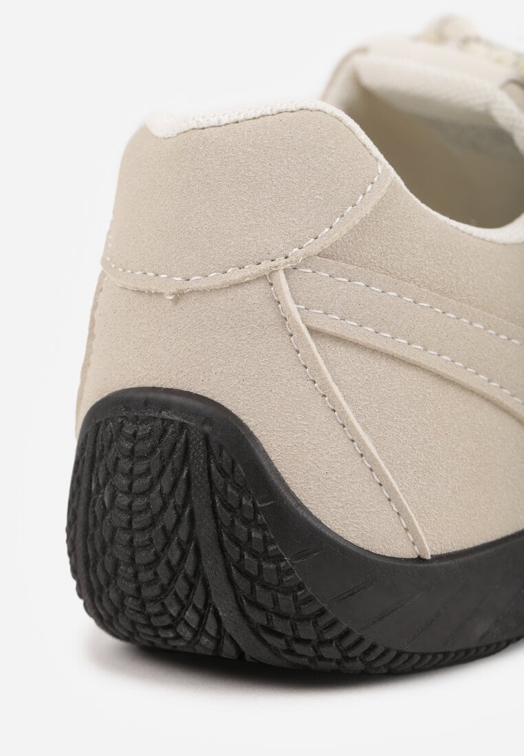 Beżowe Sneakersy z Podwójnym Sznurowaniem i Geometrycznymi Wstawkami Adrearah