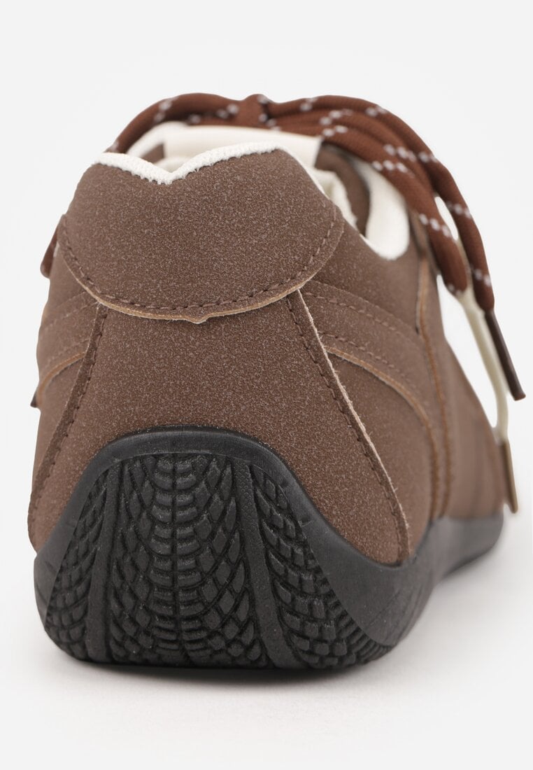 Brązowe Sneakersy z Podwójnym Sznurowaniem i Geometrycznymi Wstawkami Adrearah