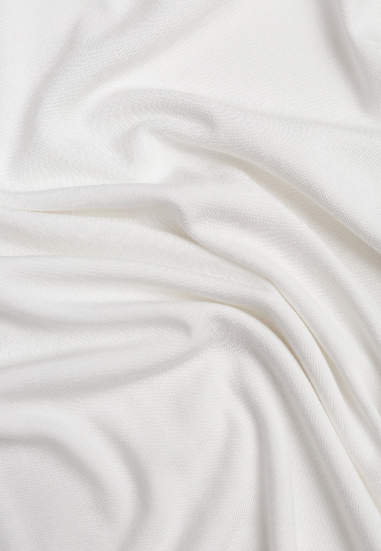 Biała Asymetryczna Bluzka z Wiskozy z Krótkim Rękawem Zdobiona Marszczeniem Undishi