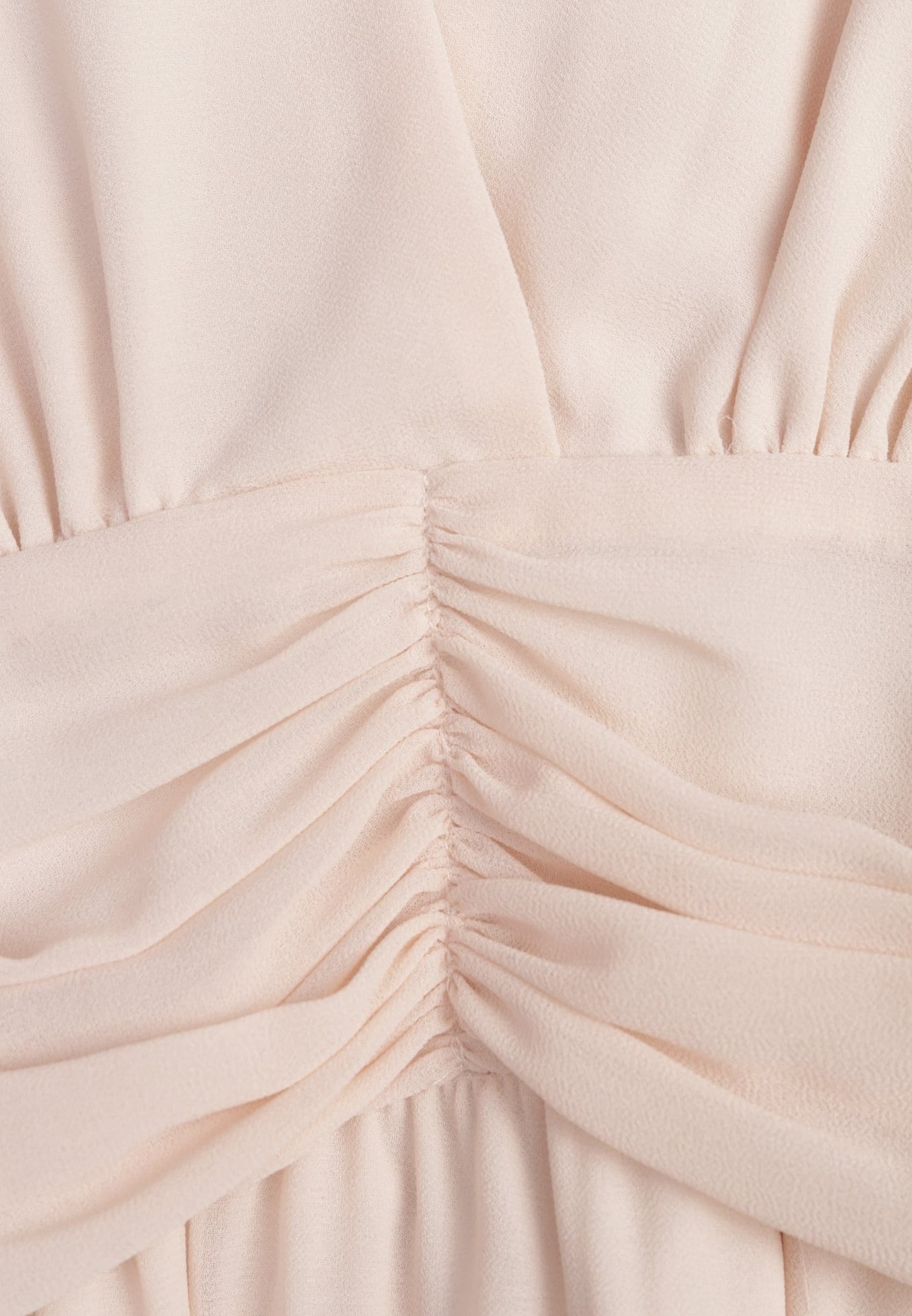 Beżowa Rustykalna Sukienka Wieczorowa z Falbanami i Marszczeniem w Talii Himereanes