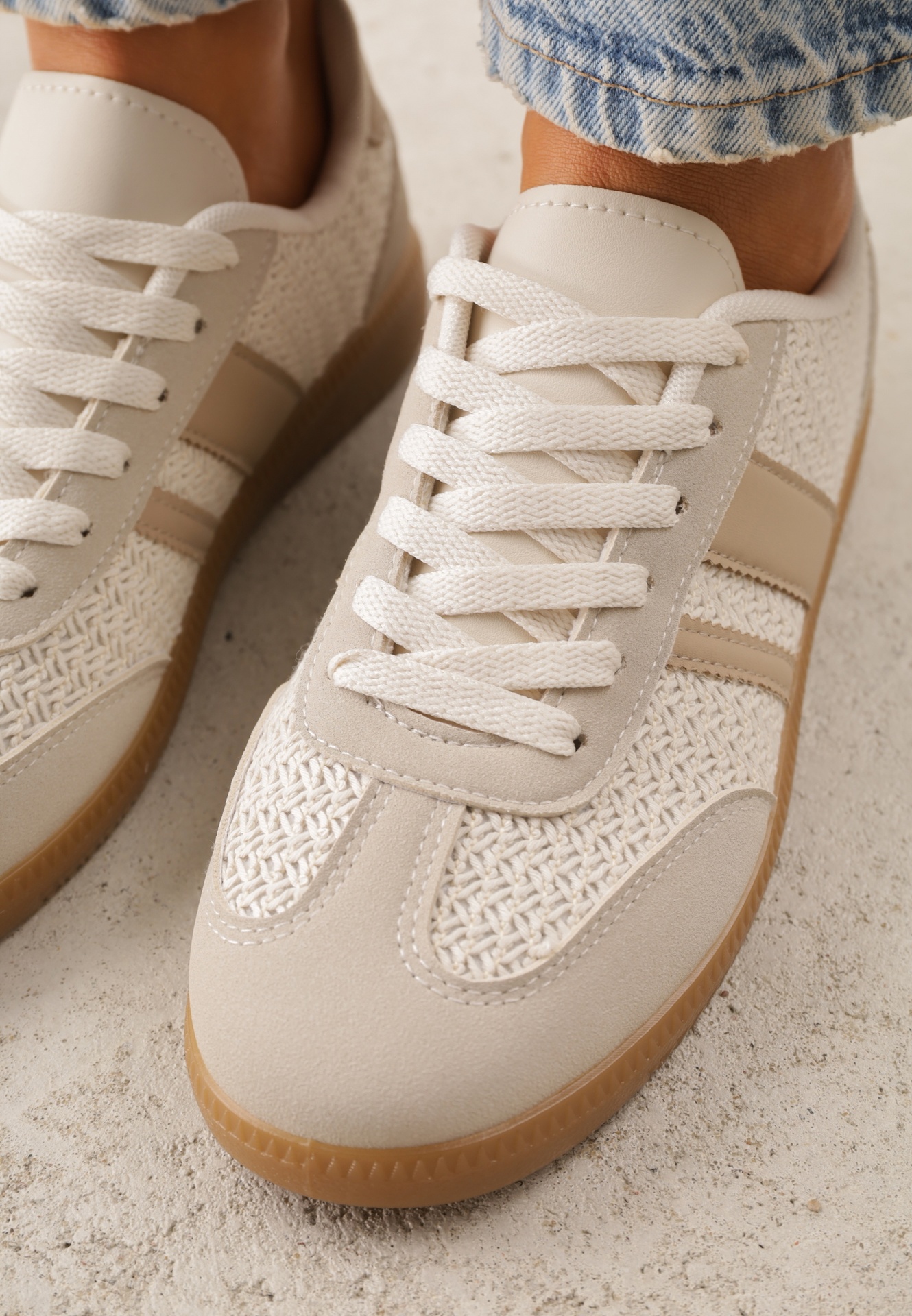 Ciemnobeżowe Sneakersy w Stylu Klasycznych Tenisówek z Cholewką z Plecionką Doriarissa