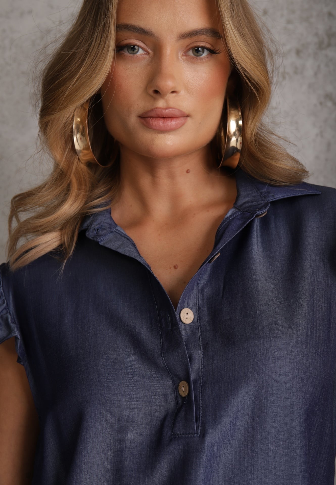 Granatowy Komplet z Wiskozą Bluzka z Kołnierzem i Spodnie Wide Leg Naunne