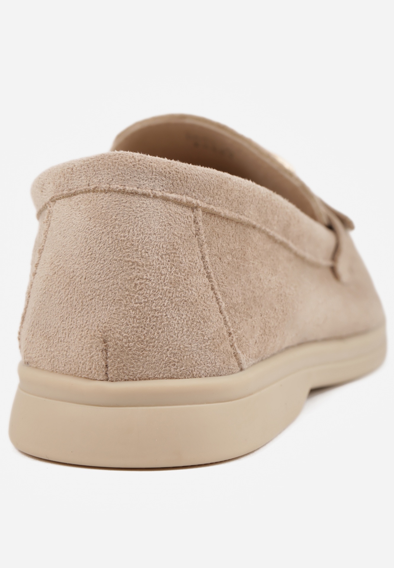 Ciemnobeżowe Mokasyny Ozdobione Metaliczną Klamrą Murielori