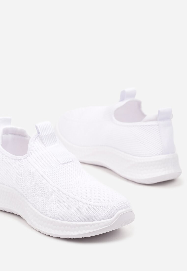 Białe Płaskie Wsuwane Buty Sportowe Sneakersy Ozdobione Perforacją Walanna