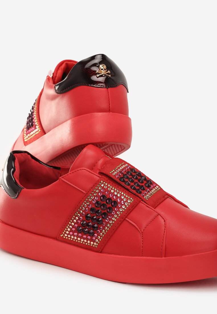 Czerwone Sneakersy Move Around