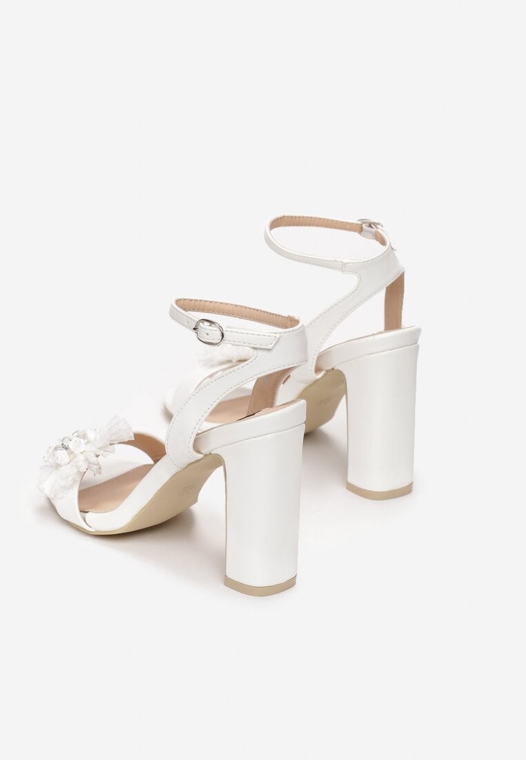 Białe Sandały Contemporary
