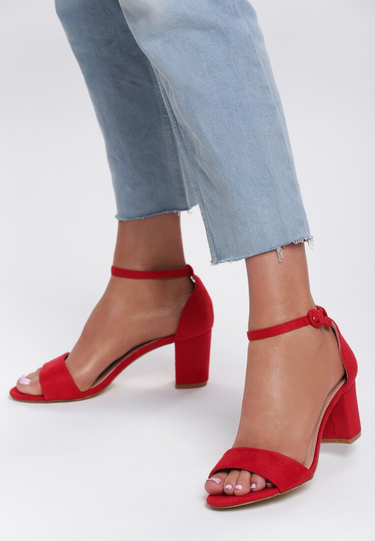 Czerwone Sandały Simpleness