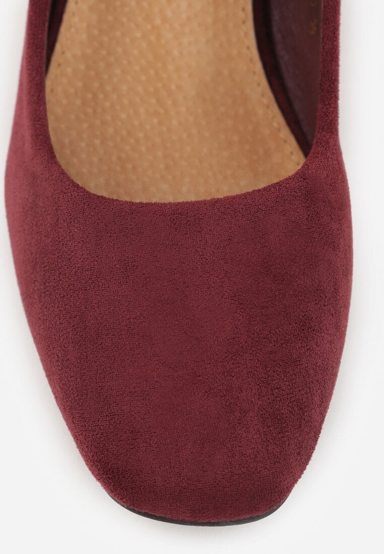Bordowe Czółenka Vices na Obcasie z Biżuteryjnym Zdobieniem ze Sprzączką i Skórzaną Wkładką Aletan
